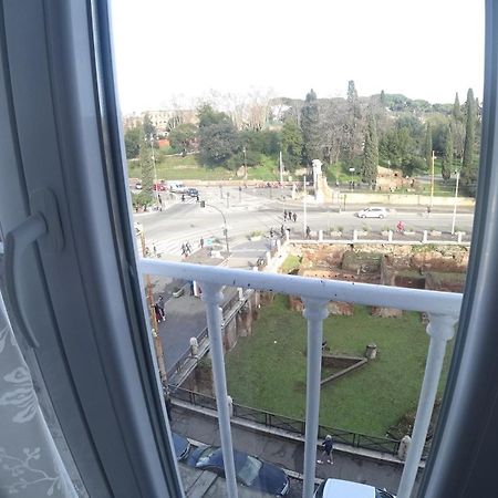 Colosseo Rooms Imperial Рим Экстерьер фото