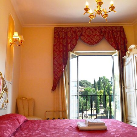 Colosseo Rooms Imperial Рим Экстерьер фото