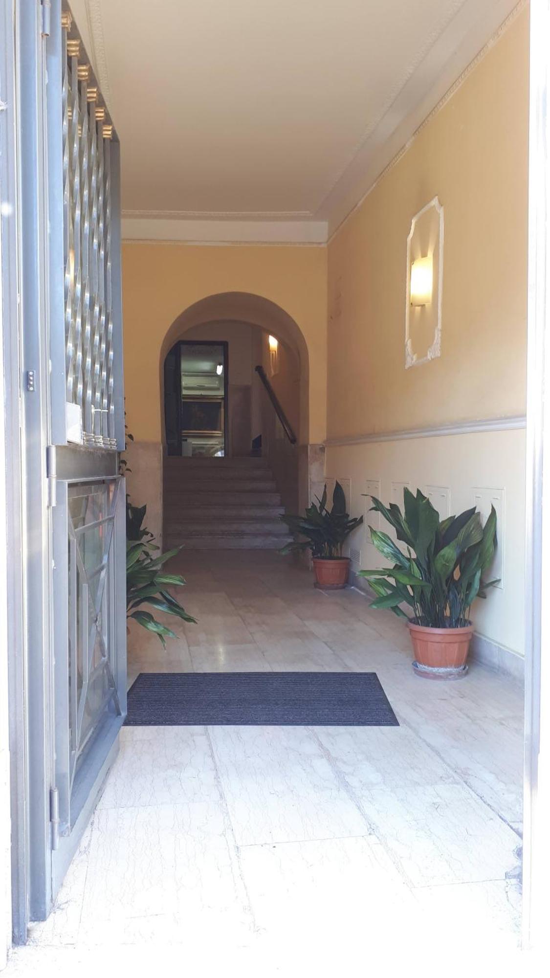 Colosseo Rooms Imperial Рим Экстерьер фото