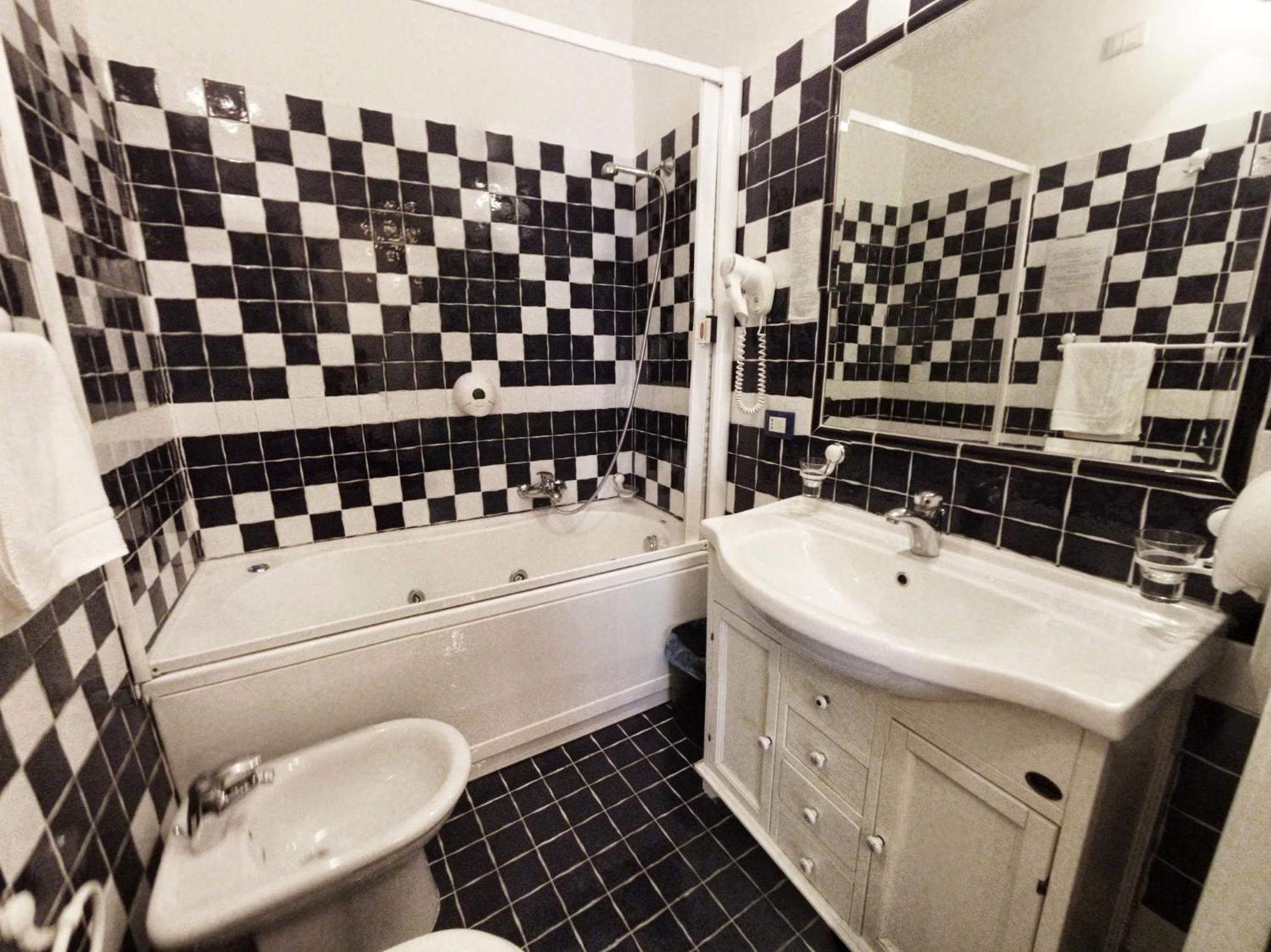 Colosseo Rooms Imperial Рим Экстерьер фото