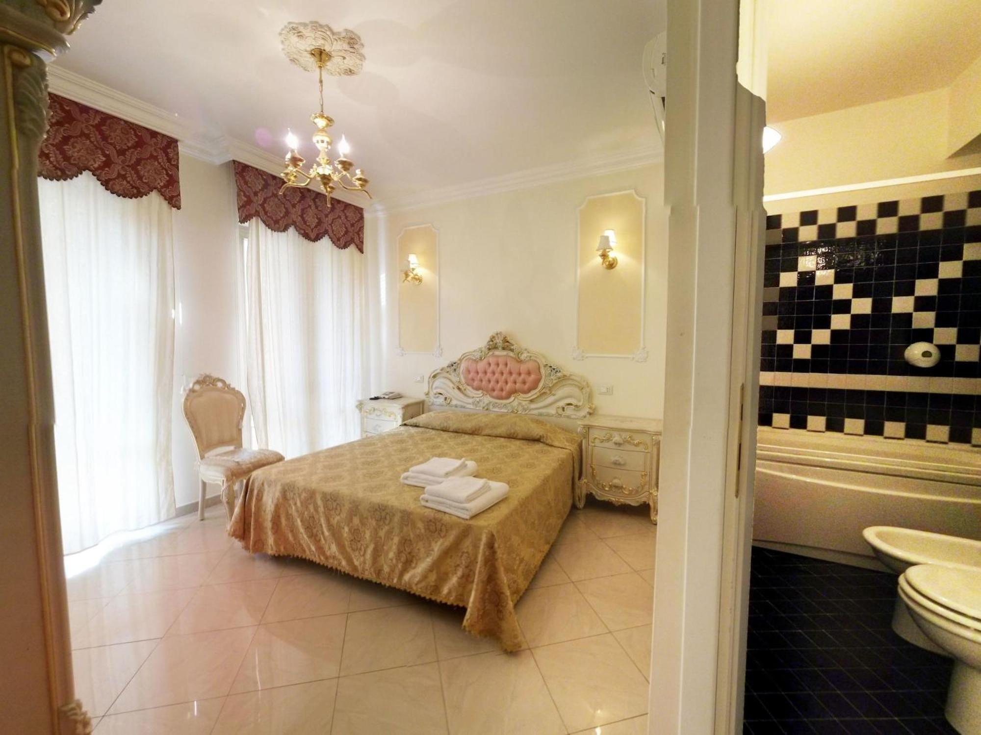 Colosseo Rooms Imperial Рим Экстерьер фото